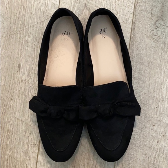 H&M Shoes - H&M Black Loafers